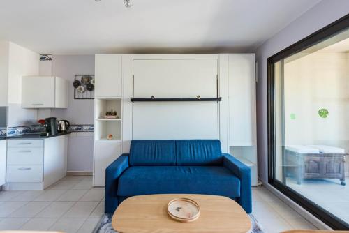 Beau Studio Véranda à deux pas de la mer - parking inclus