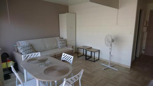 Beau studio vue Mer Cannes