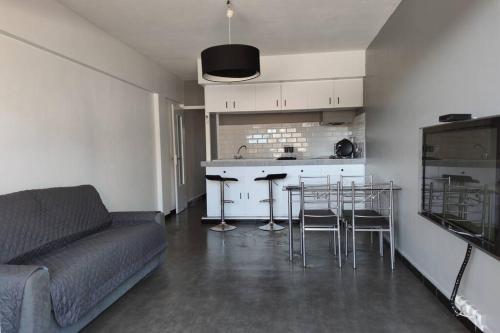 Appartement Beau T2 2* rénové,climatisé centre de la Favière 212 Boulevard du front de mer Le Mar y Sol 83230 Bormes-les-Mimosas Provence-Alpes-Côte d\'Azur