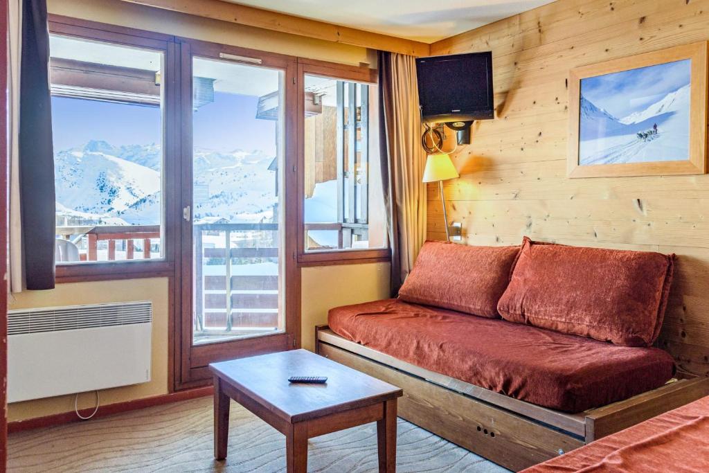 Appartement Beau T2 chaleureux avec balcon au coeur de l'Alpe d'Huez - Welkeys 65 avenue des Jeux Résidence de l'Ours Blanc 38750 Huez