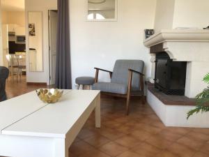 Appartement Beau T2 en centre ville avec parking privé 350 avenue du 11 novembre 1918 83150 Bandol Provence-Alpes-Côte d\'Azur