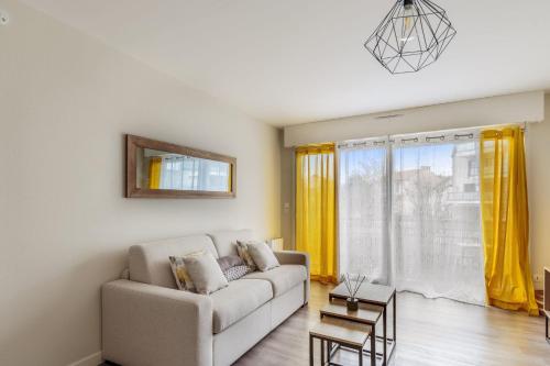 Beau T2 moderne avec balcon à deux pas du coeur de La Rochelle - Welkeys