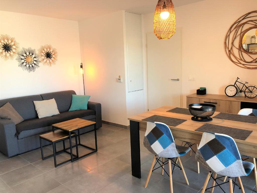 Appartement Beau T2 moderne avec parking wifi EDONYA 16 rue Général Gallieni 33260 La Teste-de-Buch