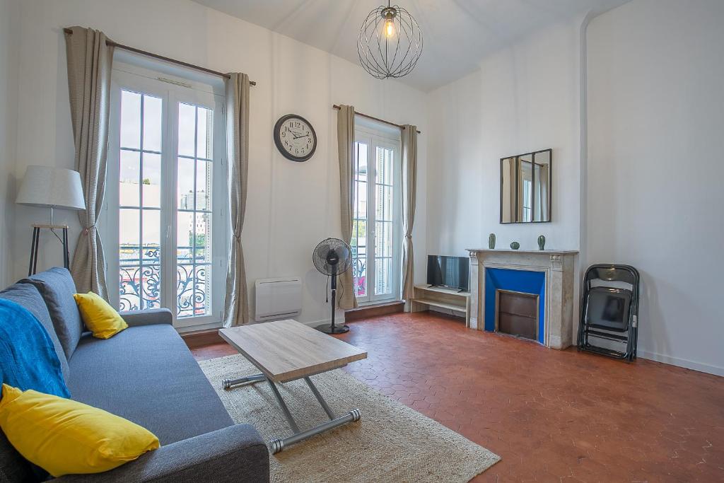 Appartement Beau T2 refait à neuf, Joliette? proche métro, panier, vieux port 45 Rue de Forbin 13002 Marseille