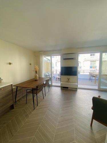 Beautiful 1-bedroom apartment 20 meters to la Croisette