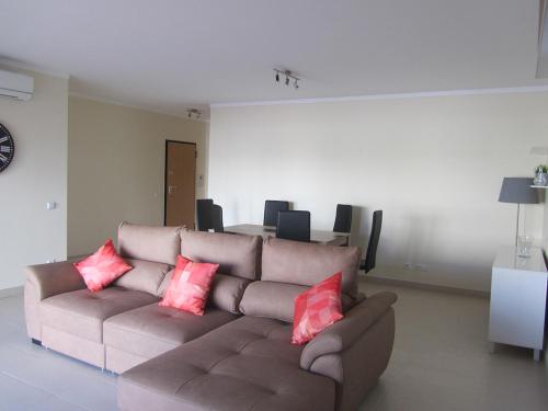 Beautiful 2-Bed Apt in Cabanas de Tavira CABRS