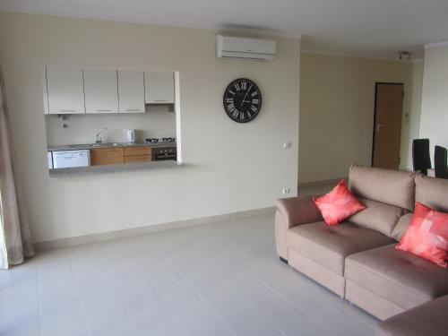 Beautiful 2-Bed Apt in Cabanas de Tavira CABRS
