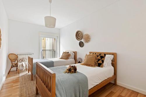 Beautiful 2 Bedroom Apartment in Bairro Alto
