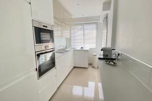 Beautiful 3 rooms high end near beach