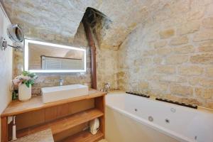 Beautiful 4P apartment - Batignolles