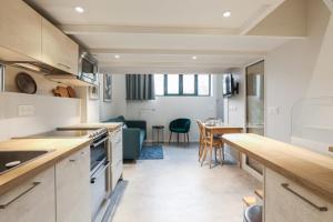 Beautiful and bright duplex nearby Alesia - Paris - Welkeys