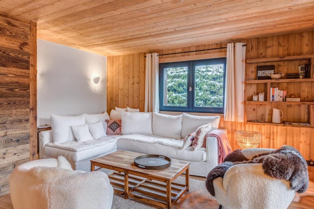 Appartement Beautiful and totally refurbished apartment in the heart of Megève 269 route d'Odier 74120 Megève