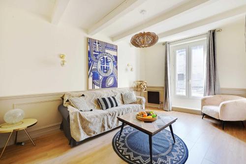 Beautiful apartment 2BR4P - Republique Temple