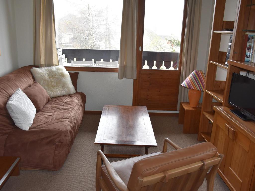 Beautiful apartment in a large private park
