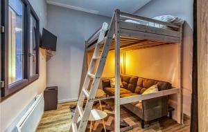 Beautiful apartment in Albi with WiFi and 1 Bedrooms