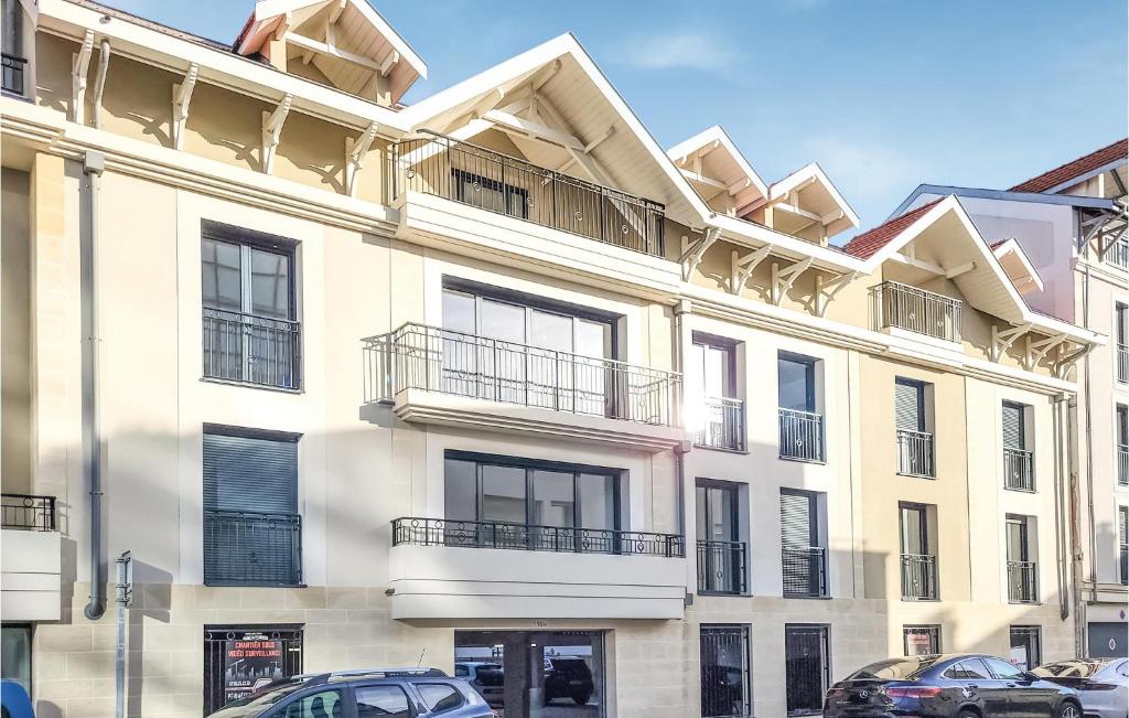 Beautiful apartment in Arcachon with WiFi and 2 Bedrooms , 33120 Arcachon