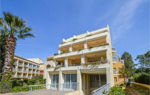 Beautiful apartment in Calvi with 2 Bedrooms and WiFi
