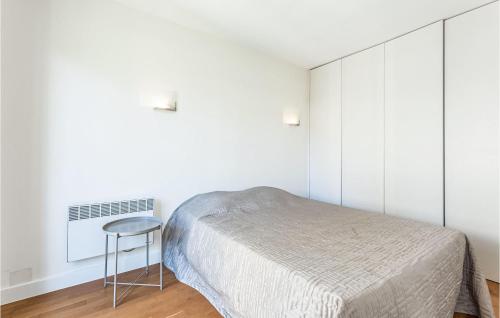 Beautiful apartment in Cannes with 1 Bedrooms and WiFi