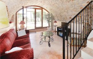 Beautiful apartment in Castagniers with 1 Bedrooms