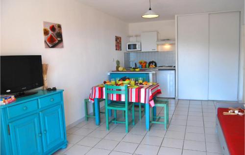 Beautiful apartment in Cerbere with 1 Bedrooms and Outdoor swimming pool
