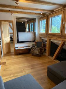 Beautiful apartment in Chamonix centre with superb mountain views