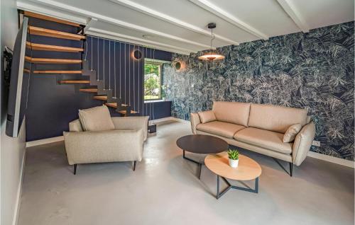 Beautiful apartment in Concarneau with WiFi, 1 Bedrooms and Outdoor swimming pool
