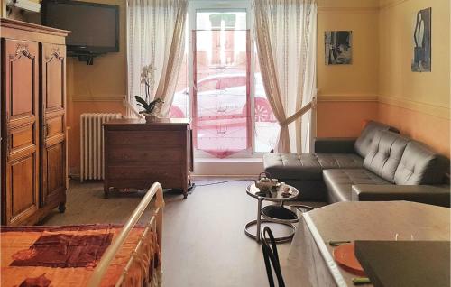 Beautiful apartment in Dinard w/