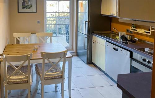 Beautiful apartment in Elmenhorst with 1 Bedrooms