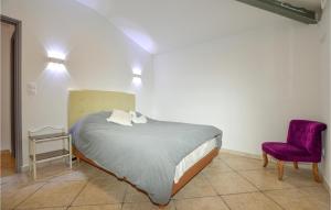 Beautiful apartment in Ghisonaccia with 2 Bedrooms and WiFi