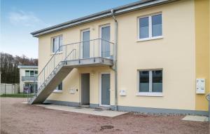Beautiful apartment in Graal-Mritz with 1 Bedrooms
