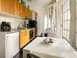 Beautiful Apartment in Isigny sur Mer with Private Terrace