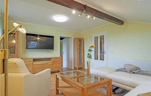 Beautiful apartment in Karlshausen with 2 Bedrooms and WiFi