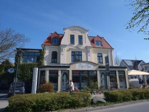 Beautiful Apartment in Kuhlungsborn by the sea