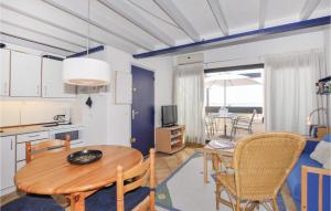 Beautiful apartment in Le Barcares with 2 Bedrooms, Outdoor swimming pool and Heated swimming pool