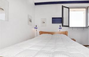 Beautiful apartment in Le Barcares with 2 Bedrooms, Outdoor swimming pool and Heated swimming pool
