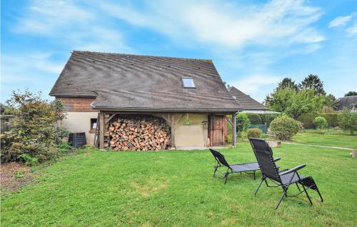 Beautiful apartment in Le Mesnil-Esnard with WiFi