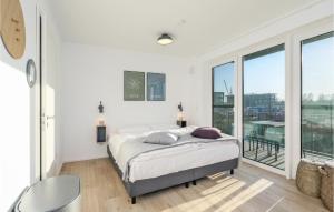 Beautiful apartment in Lembruch-Dmmer See with WiFi and Indoor swimming pool