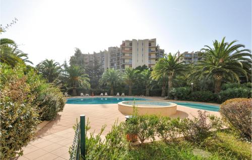 Beautiful apartment in Mandelieu-la-Napoule with 2 Bedrooms
