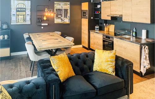 Beautiful apartment in Mettmann with 3 Bedrooms and WiFi