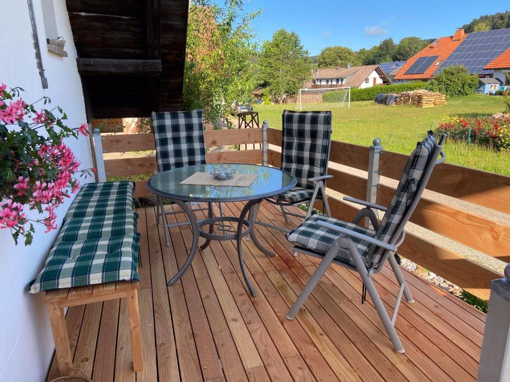Beautiful Apartment in Niedergebisbach near Lake , 79737 Herrischried