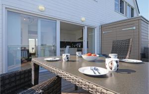 Beautiful apartment in OstseeResort Olpenitz with 2 Bedrooms, Sauna and WiFi