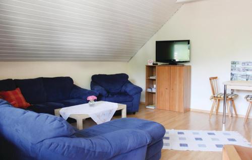 Beautiful apartment in Wesertal-Gieselwerder with 2 Bedrooms and WiFi