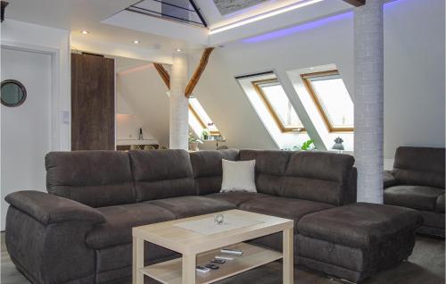 Beautiful apartment in Wurster Nordseeküste, with WiFi and 4 Bedrooms