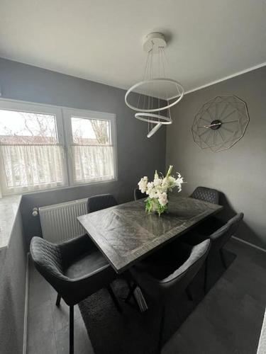 Beautiful apartment with 60 m2 top location in Cologne to Work & Relax