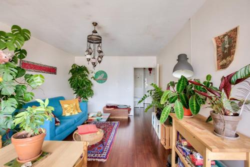 Beautiful apartment with a breathtaking view of Paris
