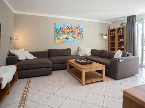Beautiful apartment with balcony and terrace in Winterberg, near the ski lift