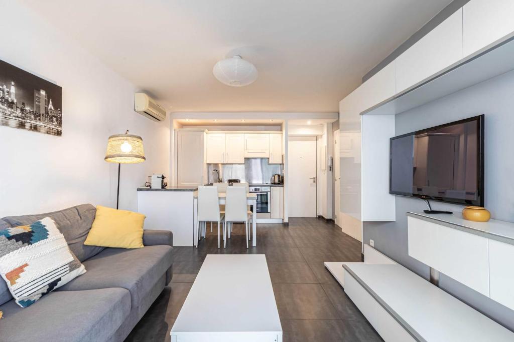 Beautiful apartment with balcony - Center Cannes 1BR4p 7 rue du Commandant Vidal, 06400 Cannes