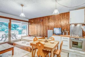 Beautiful apartment with garden two steps away from the slopes - Welkeys