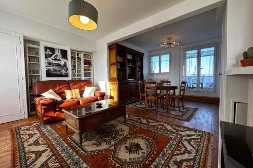 Beautiful apartment with terrace - Loire view