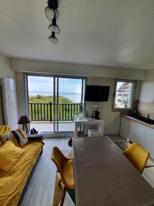 Appartement Beautiful Apt With Sea View In Cabourg 43, Boulevard des Diablotins Bat A 14390 Cabourg Normandie